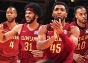 开云体育-热门球队在篮球比赛中表现异军突起