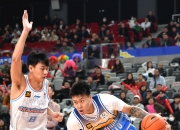 开云官网-关于新疆球员表现抢眼，帮助球队取得胜利的信息