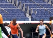 开云官网-法国队连续三战不败，强势晋级淘汰赛