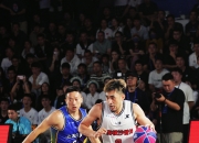 开云体育平台APP-包含球员技术精湛，赛场激烈比拼如火如荼的词条