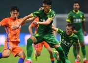 开云体育app-真假外援PK，场上斗志迸发