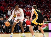 开云体育-以色列球员参加NCAA顶级联赛