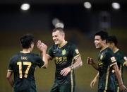 开云体育APP下载-史帕尔客场小胜，积分榜排名有所提升