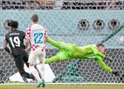 开云APP-克罗地亚队在欧预赛中遭遇四连败，形势严峻