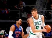 开云体育APP下载-狂热对决：凯尔特人不敌活塞遭遇惨败的简单介绍