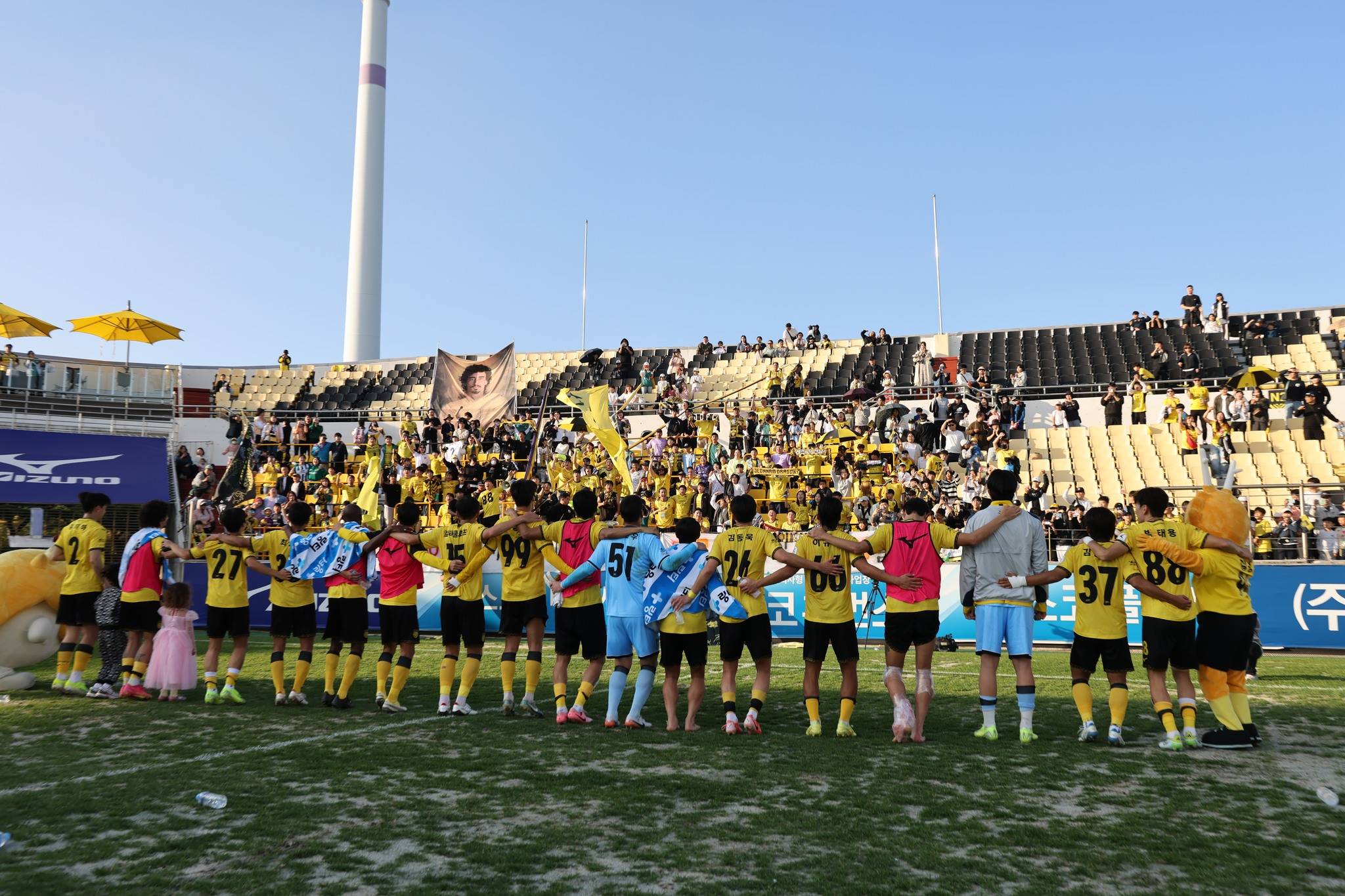 天津天海客场战平山东鲁能，积极保级态势