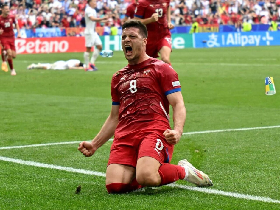 包含瑞士队在欧国联赛中表现出色夺冠乐见的词条 包含瑞士队在欧国联赛中表现出色夺冠乐见的词条