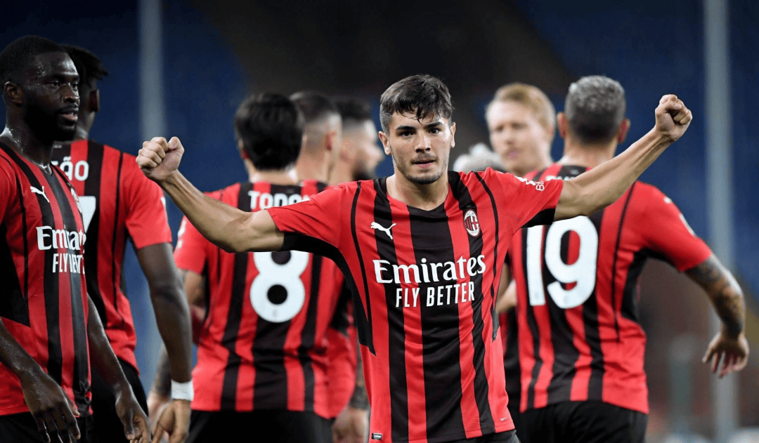 莱比锡红牛与AC米兰交锋，殊死搏斗的一幕即将上演的简单介绍