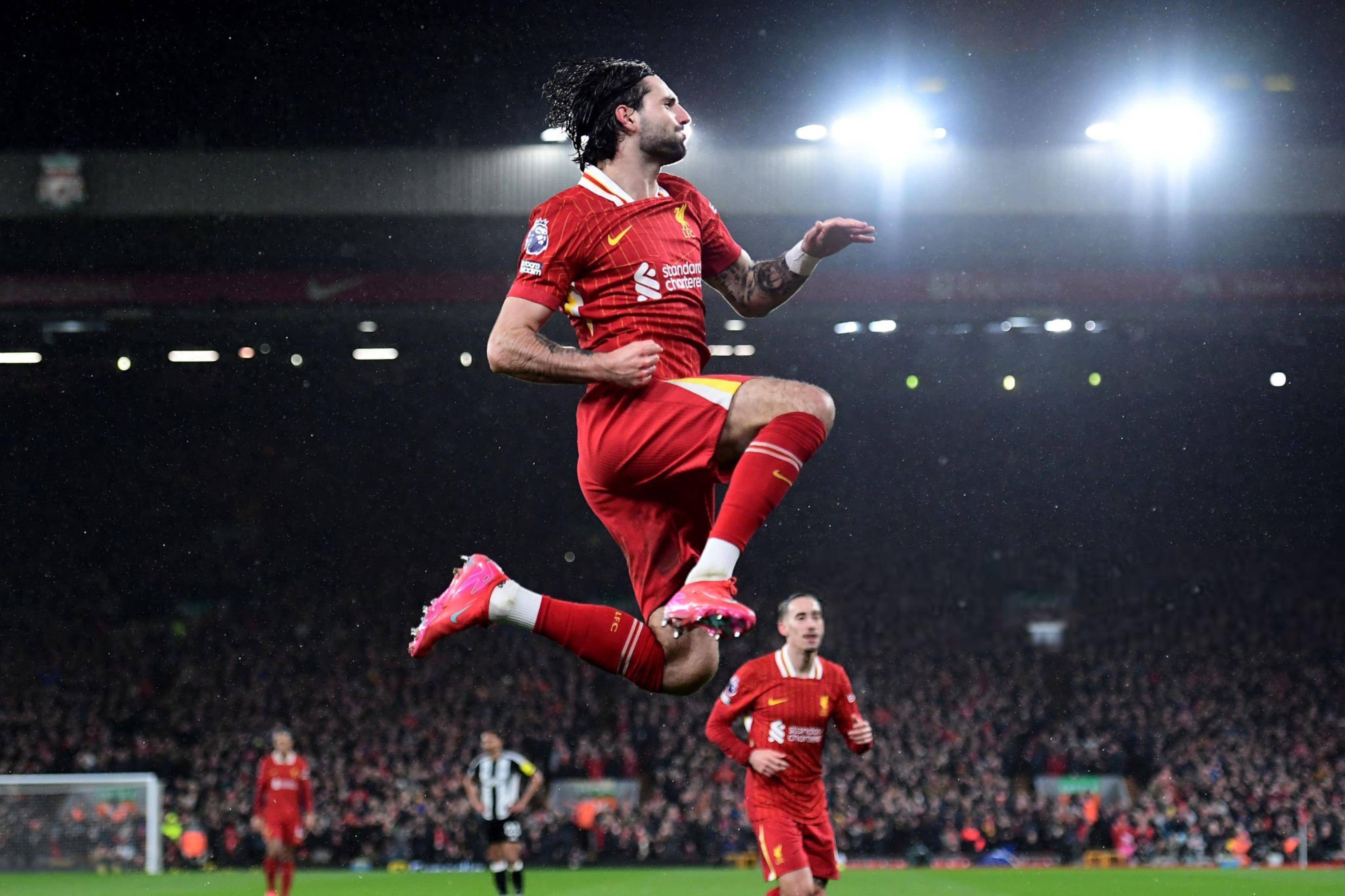 利物浦重返巅峰，萨拉赫连破两关联赛痛击对手的简单介绍