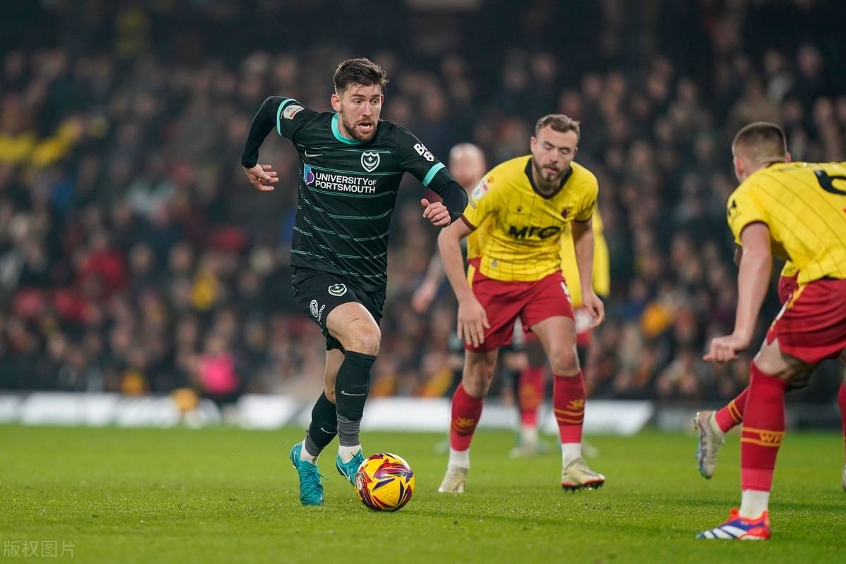 关于沃尔夫斯堡连续两轮不胜，客场输给法兰克福的信息