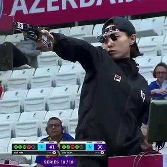 竞技赛事中的精彩表现引发观众热议