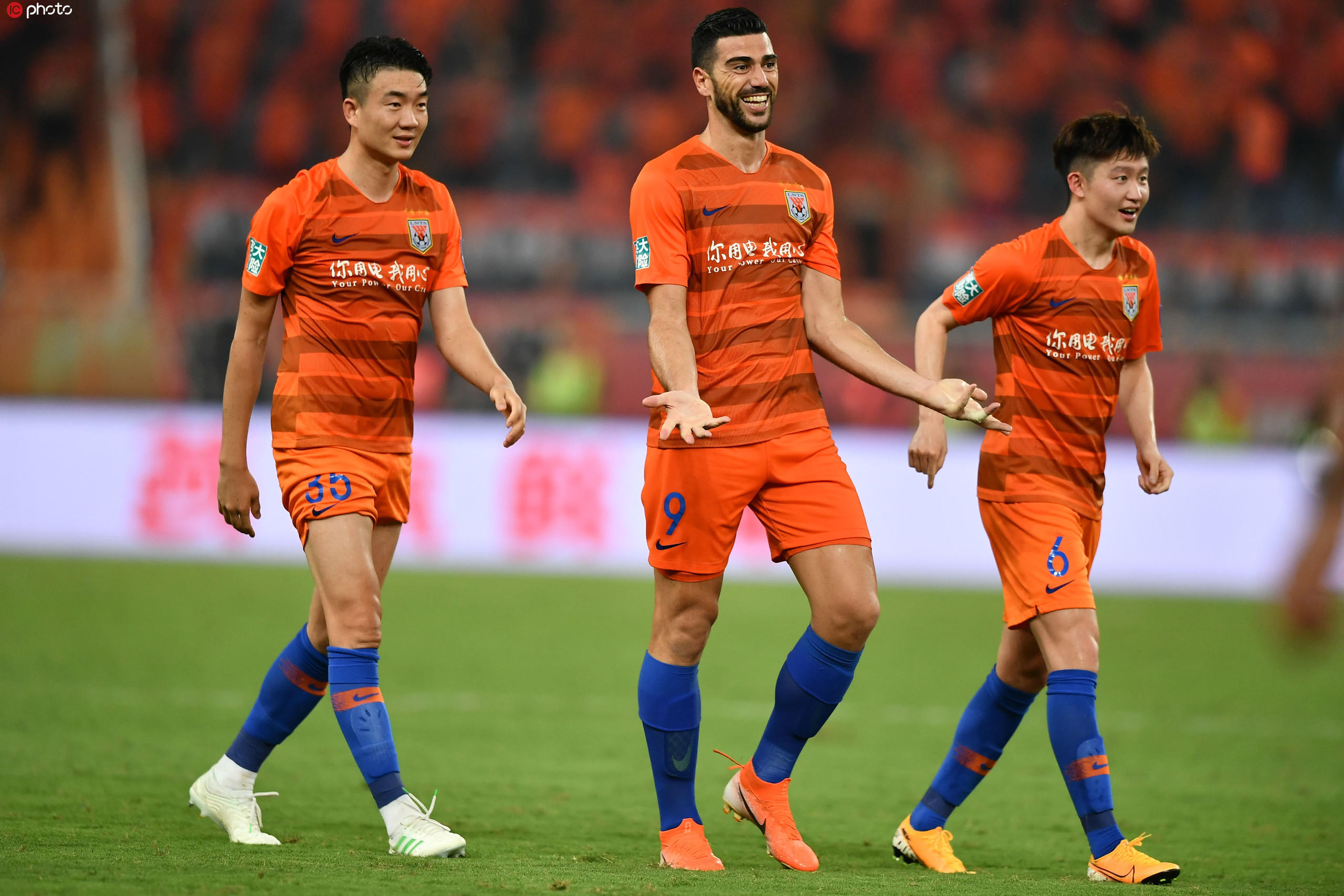 包含尼克尔森斯攻入制胜一球,波尔多客场险胜的词条 包含尼克尔森斯攻入制胜一球,波尔多客场险胜的词条