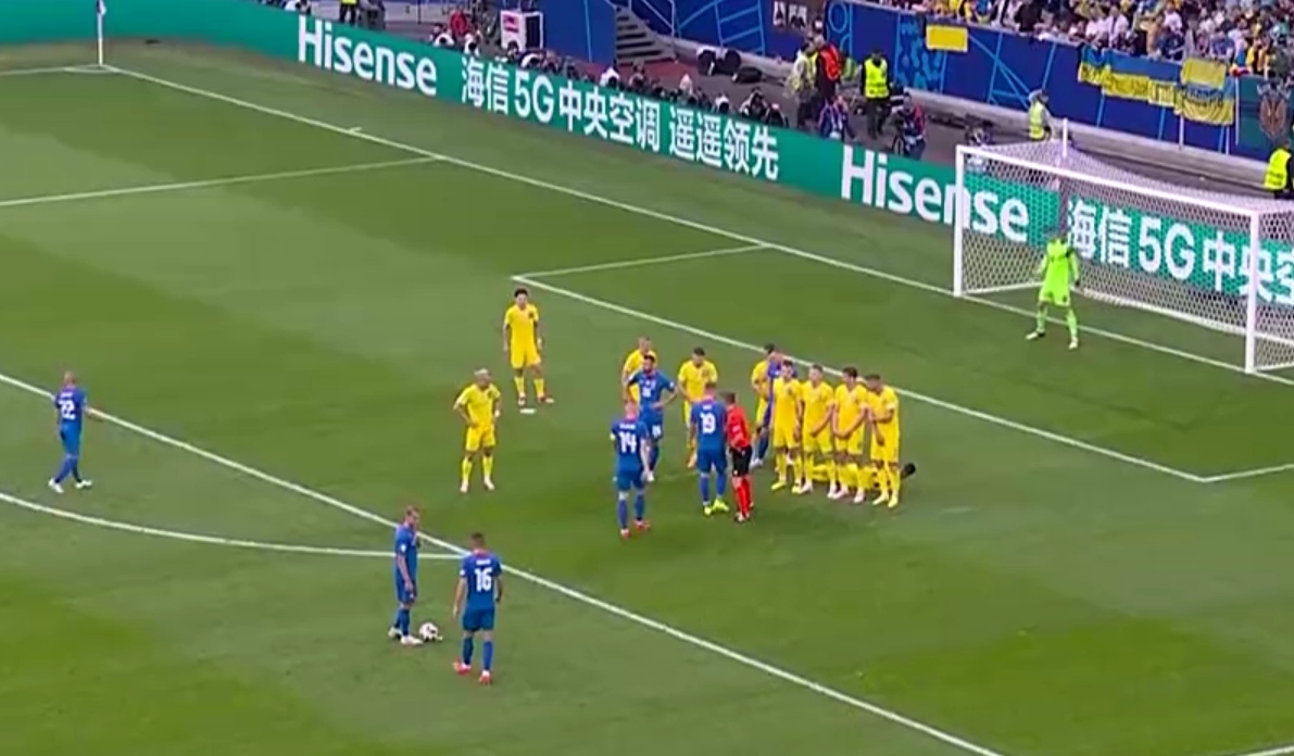 关于欧洲冠军联赛再次证明悬念重重，球场精彩绝伦的信息