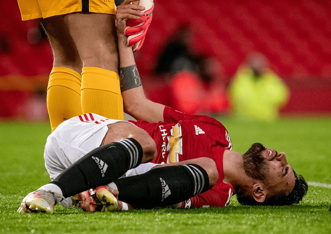 包含富勒姆主场逼平诺维奇,暂时拉开降级区距离的词条 包含富勒姆主场逼平诺维奇,暂时拉开降级区距离的词条