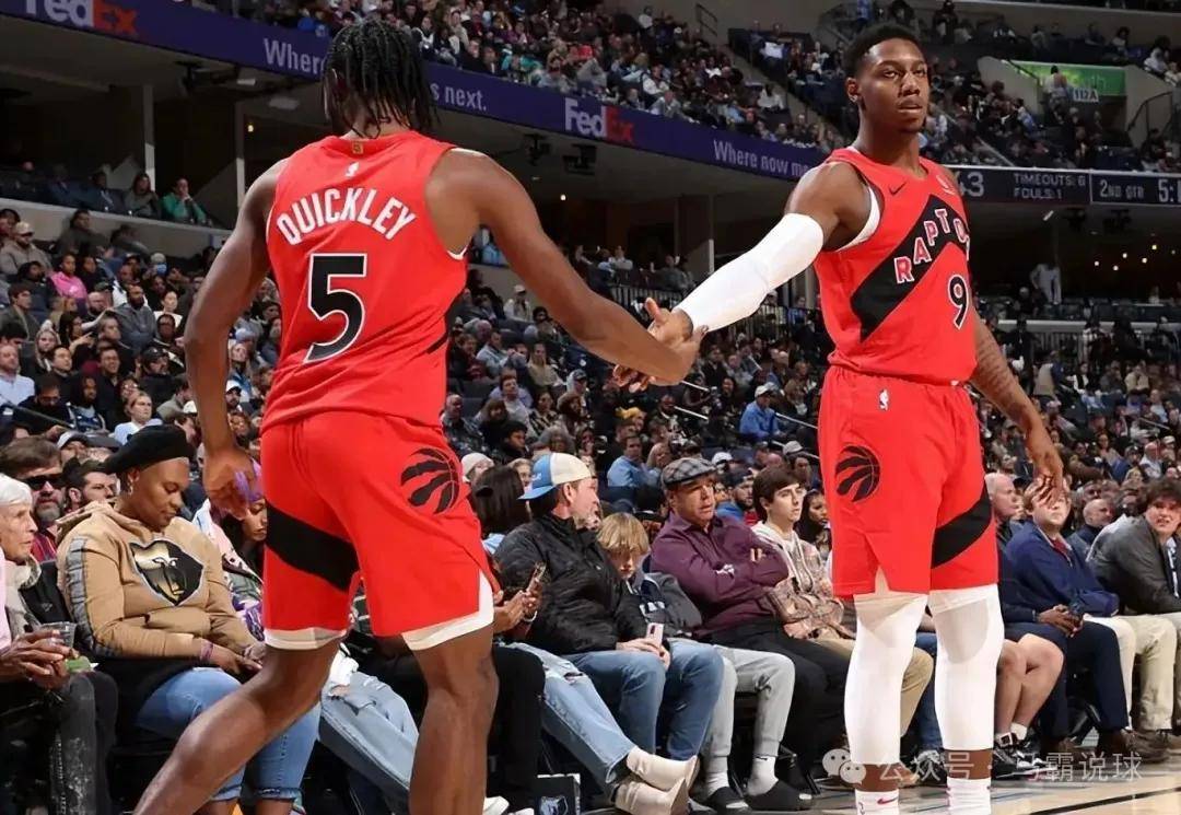 骑士逆转夺取胜利，球队士气正盛的简单介绍