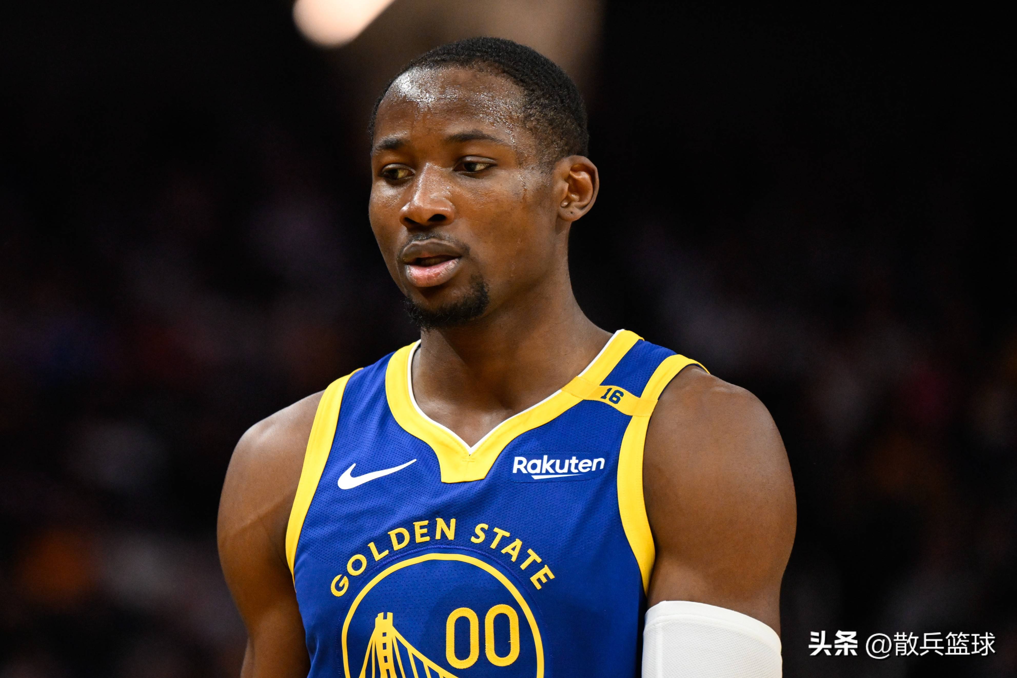 勇士大胜马刺，子弹连续获胜