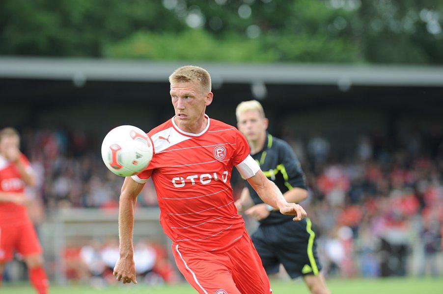 关于胜负两面,杜塞尔多夫球员宣布自由身离队的信息 关于胜负两面,杜塞尔多夫球员宣布自由身离队的信息