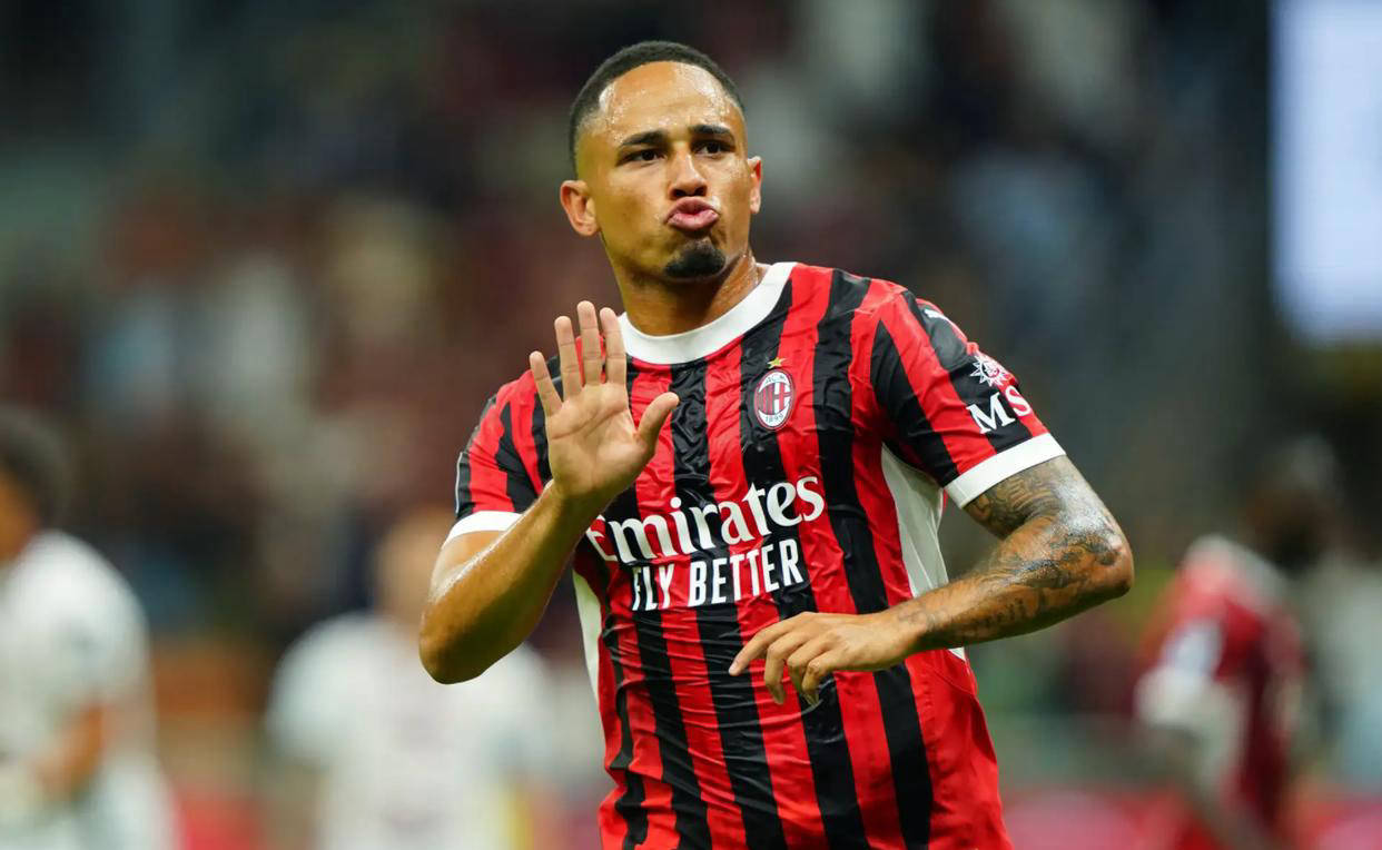 包含博洛尼亚客场逆转胜利,取得重要三分的词条 包含博洛尼亚客场逆转胜利,取得重要三分的词条