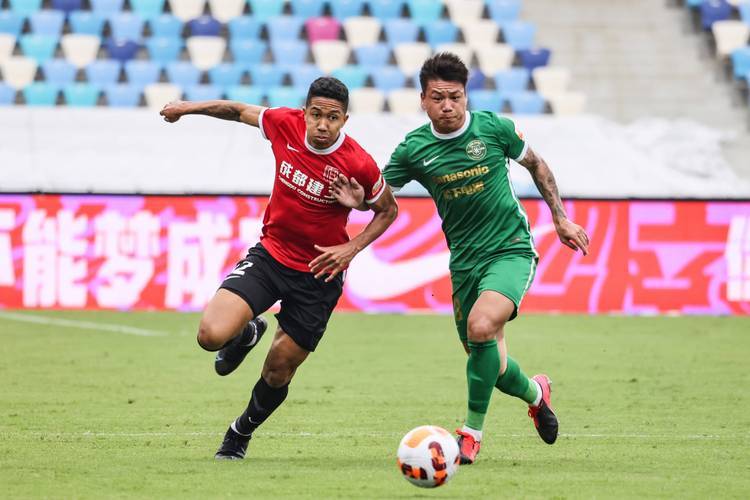 初中足球比赛：上海球队击败实力派的简单介绍