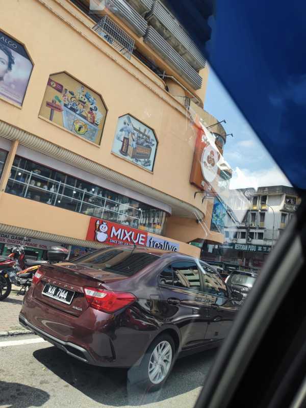 包含吉隆坡城市FC突围成功，成功闯入下一轮的词条