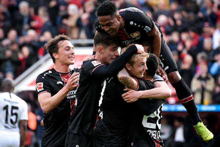 包含佛罗伦萨主力：向着意甲顶峰冲刺的词条