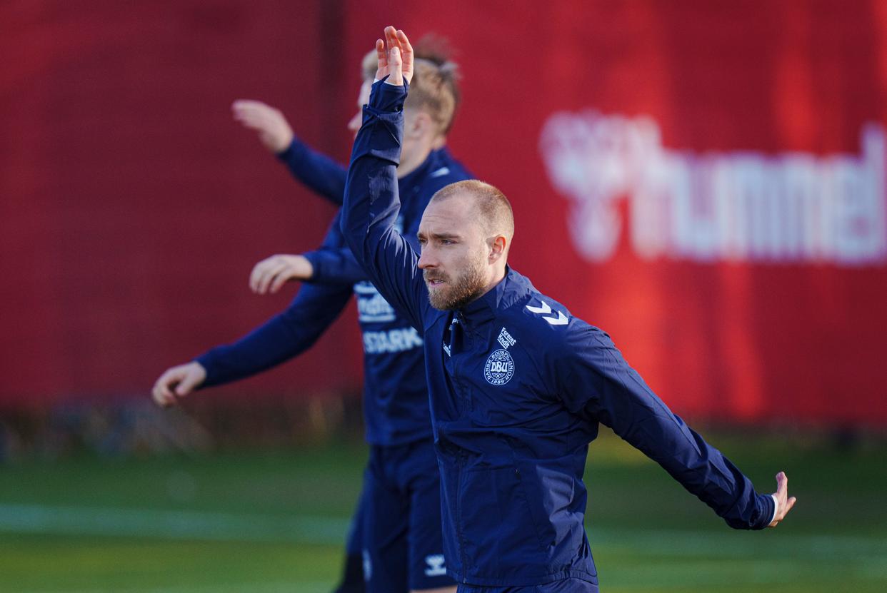 丹麦队惊险艰苦，成功晋级欧国联半决赛