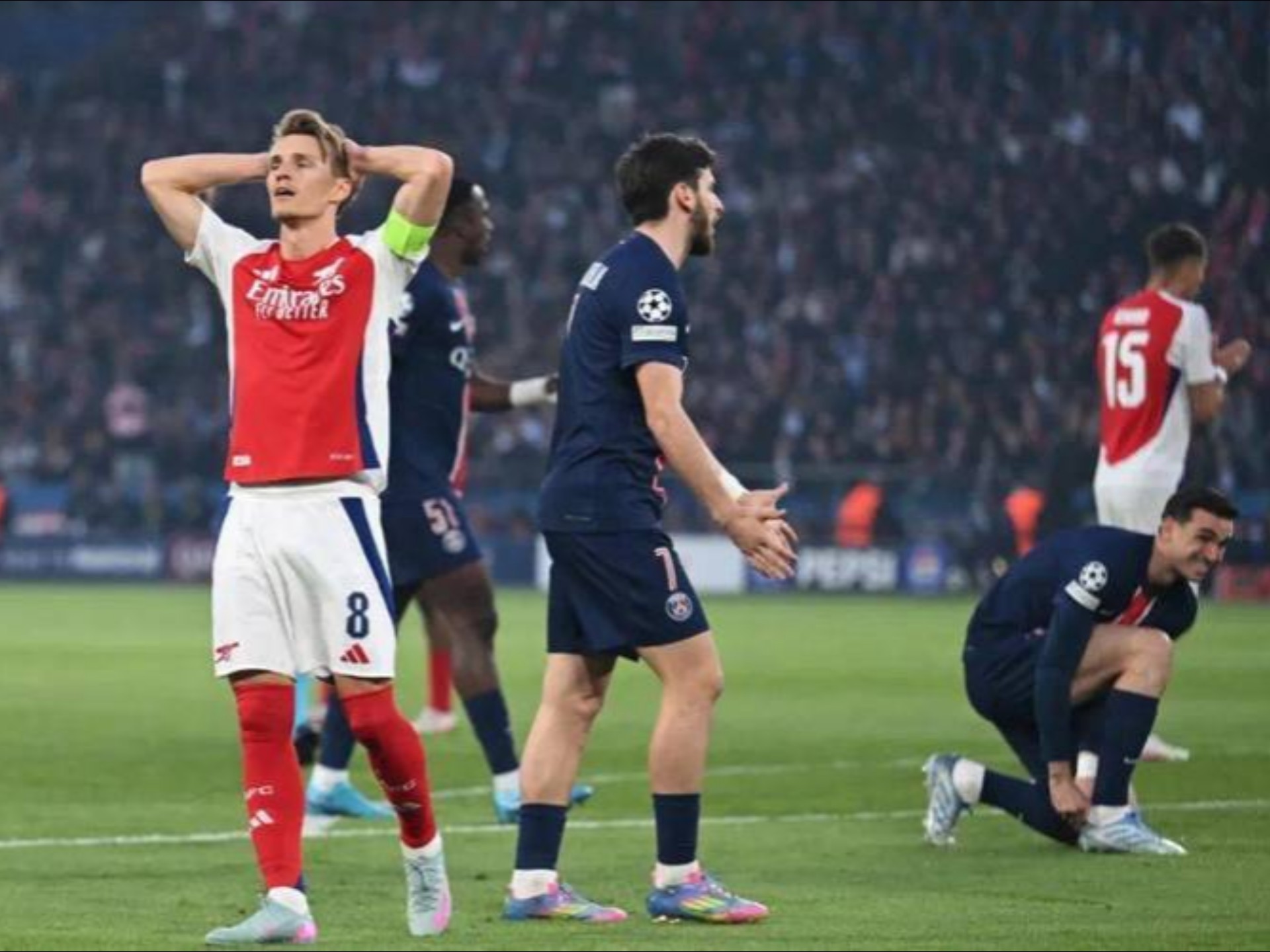 巴黎举行足球比赛,曼联表现不可思议的简单介绍 巴黎举行足球比赛,曼联表现不可思议的简单介绍