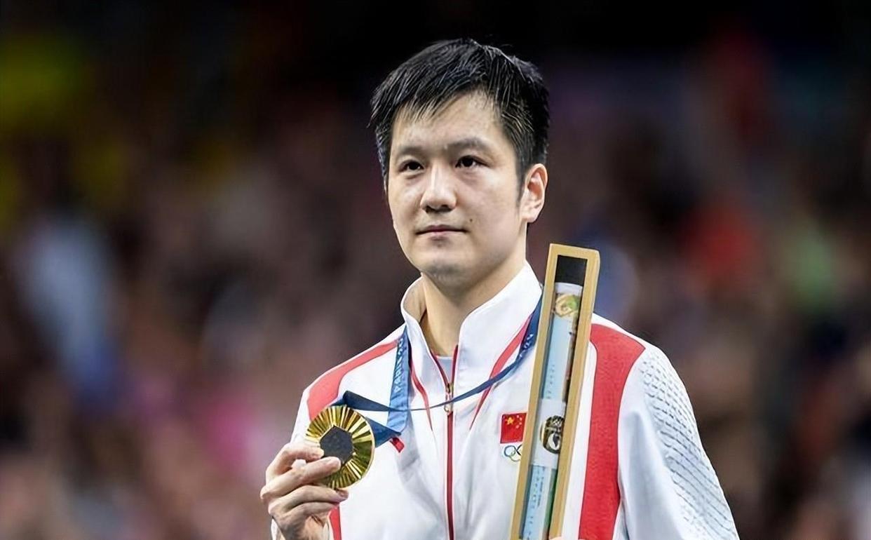 足球明星刘国梁将伤退的简单介绍 足球明星刘国梁将伤退的简单介绍