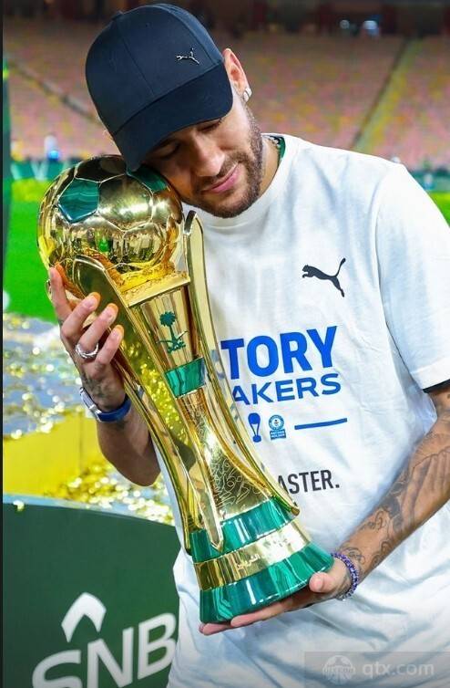 看好巴黎圣日耳曼：内马尔复出助球队斩获冠军的简单介绍