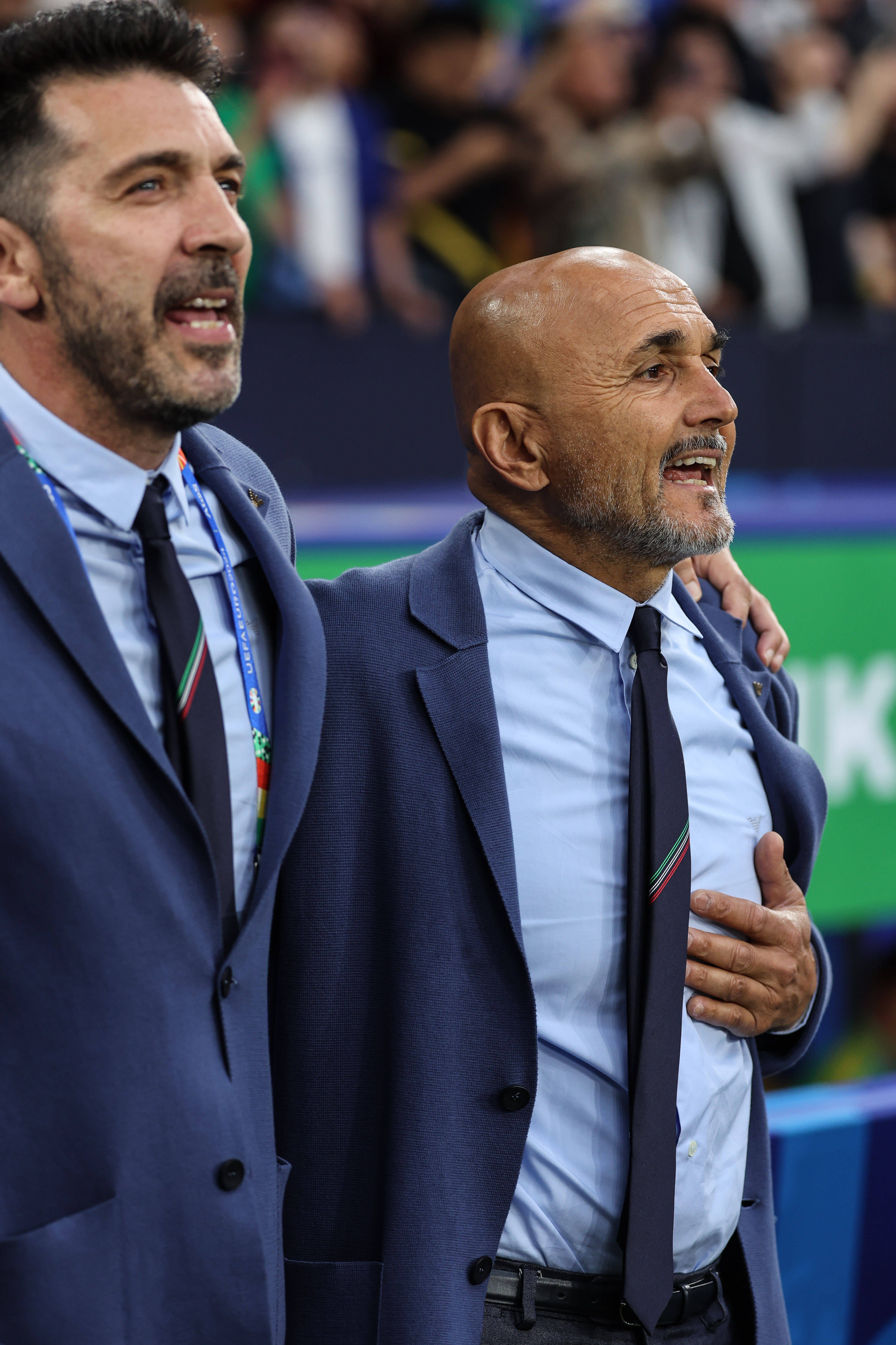 包含沙尔克04主帅变阵奇招,成功逆转比赛的词条 包含沙尔克04主帅变阵奇招,成功逆转比赛的词条