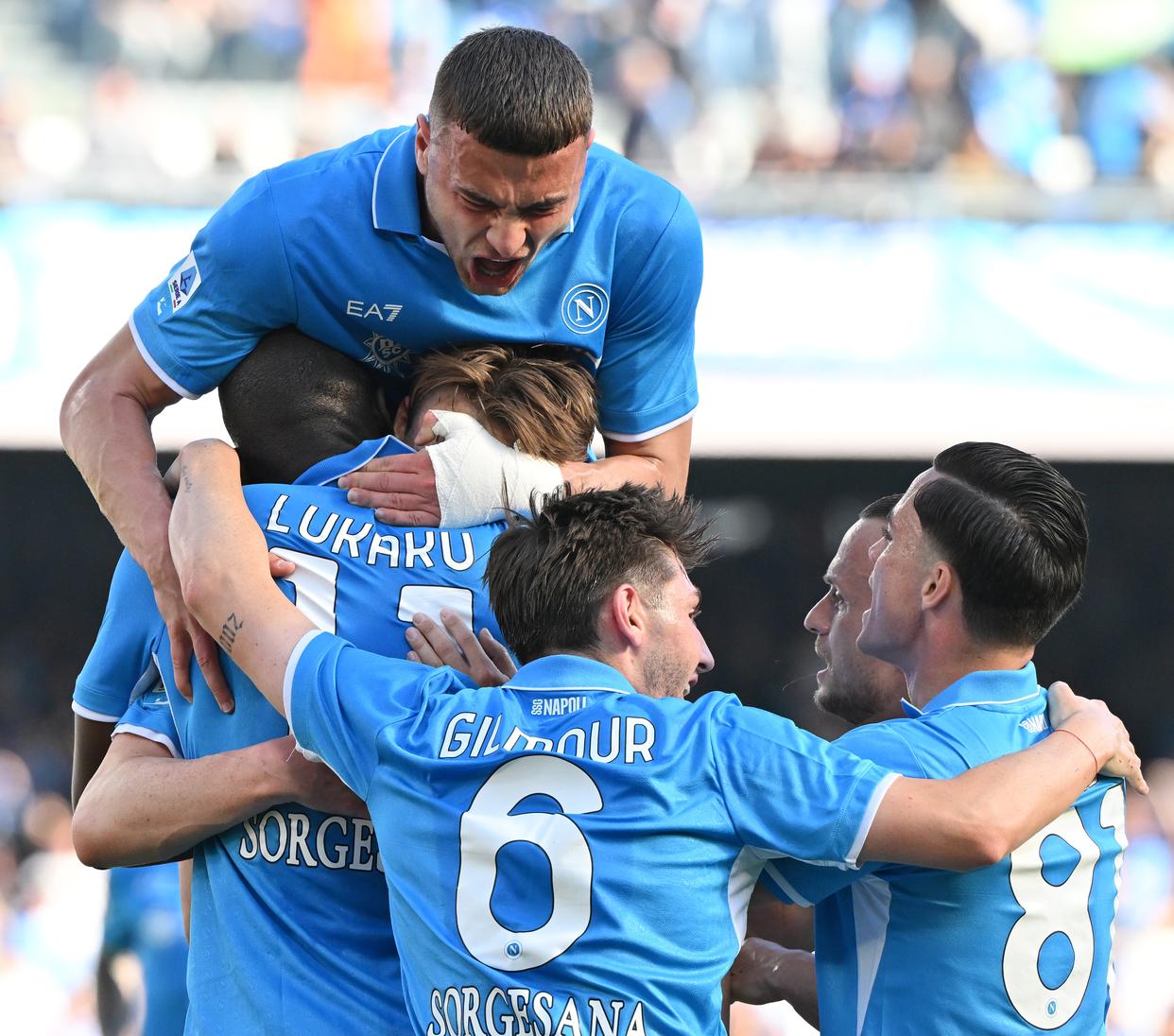 佛罗伦萨客场取胜，国内外展现统一实力的简单介绍