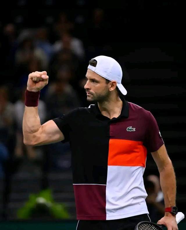 巴黎逆转战胜，继续保持卫冕