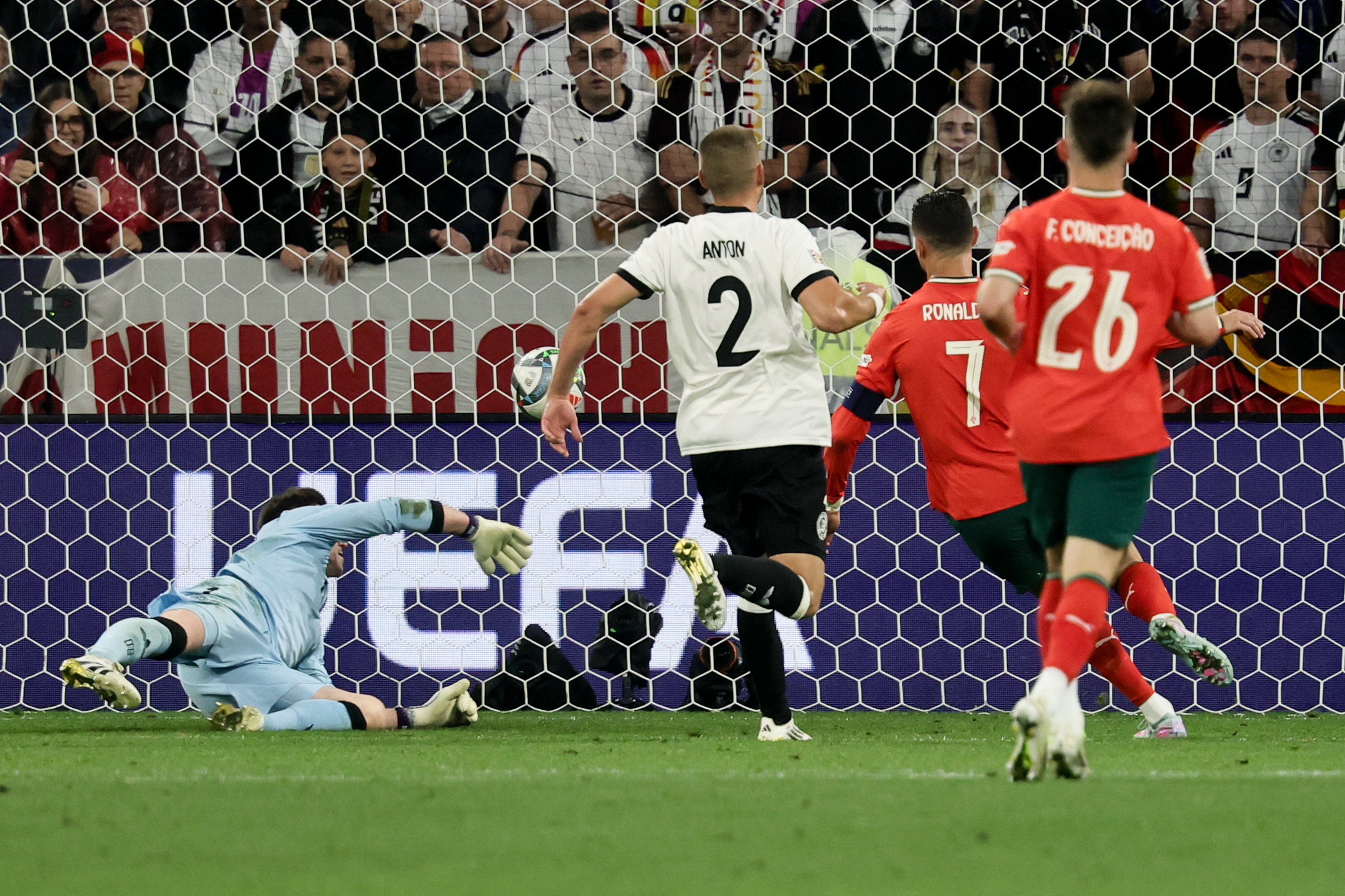 葡萄牙队球员状态火热备战友谊赛的简单介绍 葡萄牙队球员状态火热备战友谊赛的简单介绍