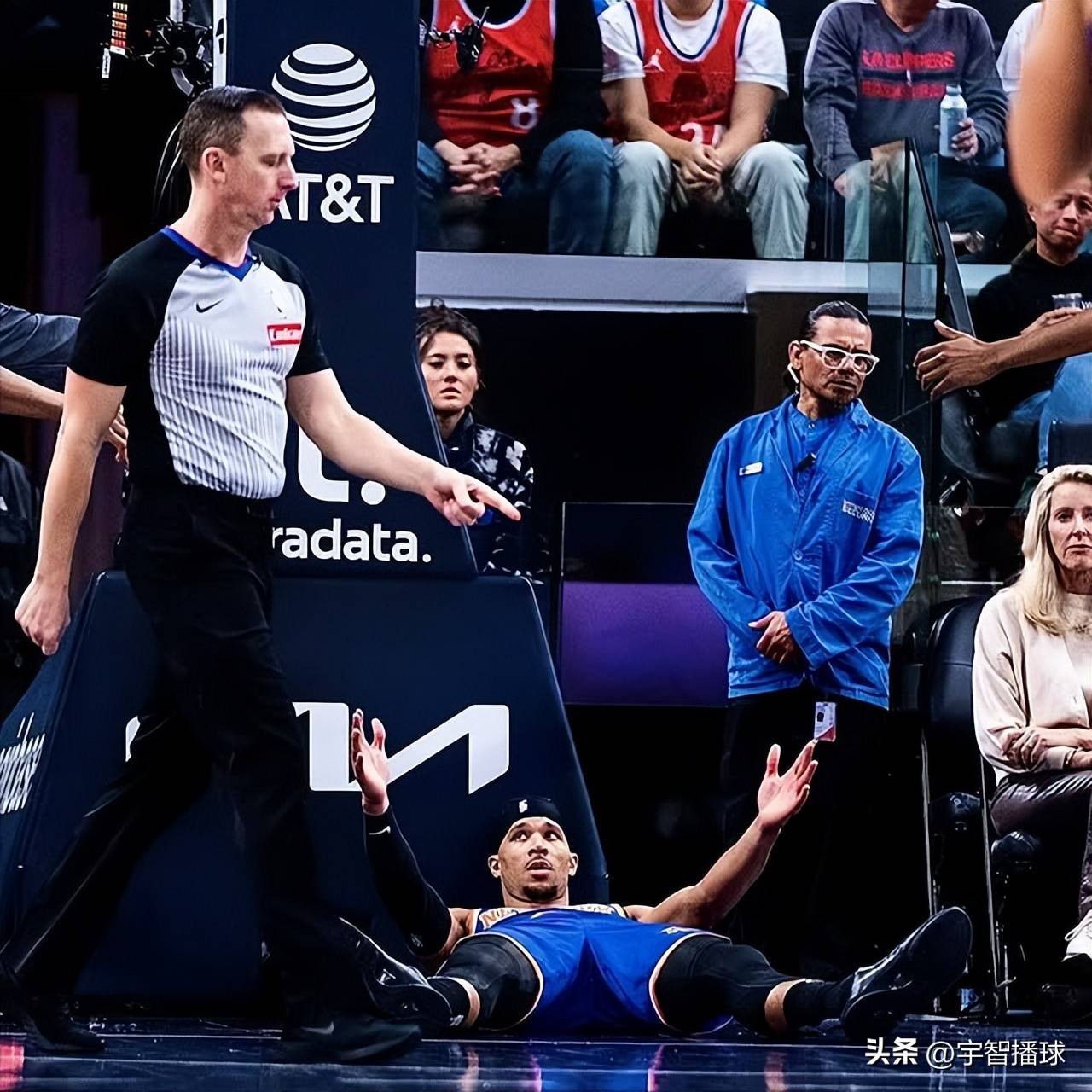 尼克斯队战术调整成功，球员整体状态提升