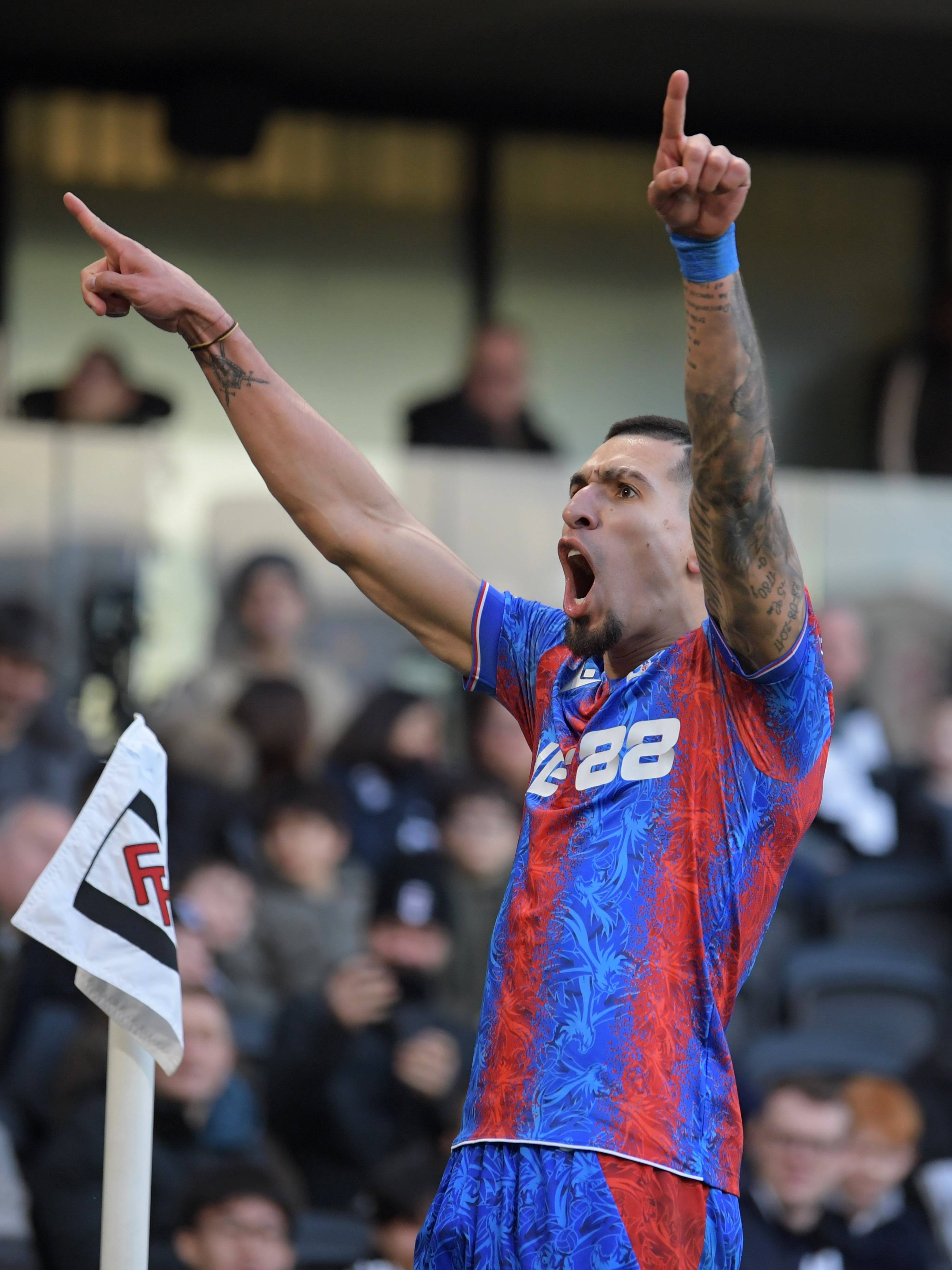 切尔西客场逼平水晶宫,整体表现不佳 切尔西客场逼平水晶宫,整体表现不佳