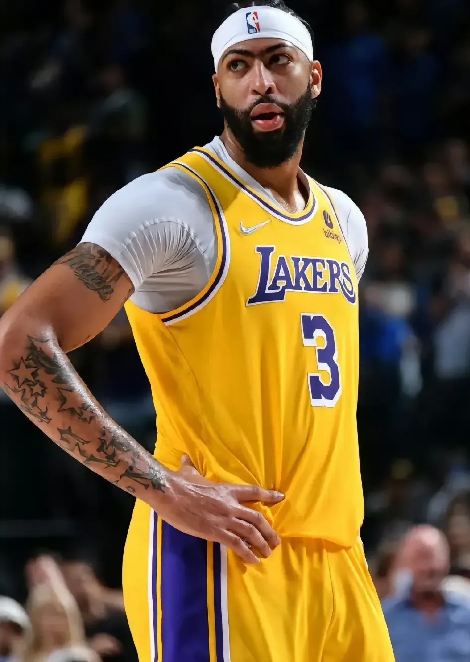 卫冕之路：湖人队势必再度争夺总冠军