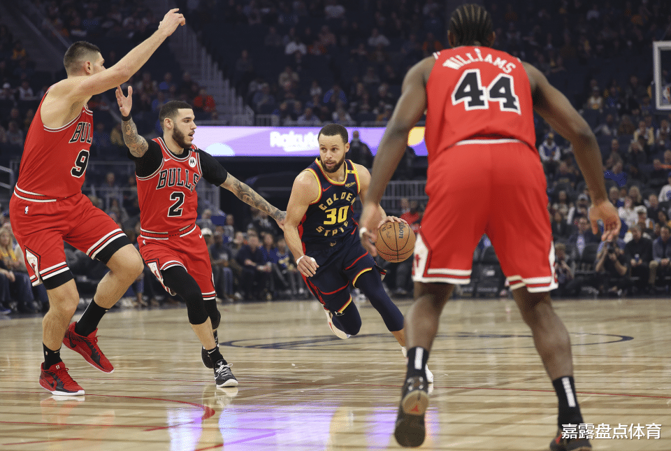 尼克斯主场战胜公牛，结束两连败