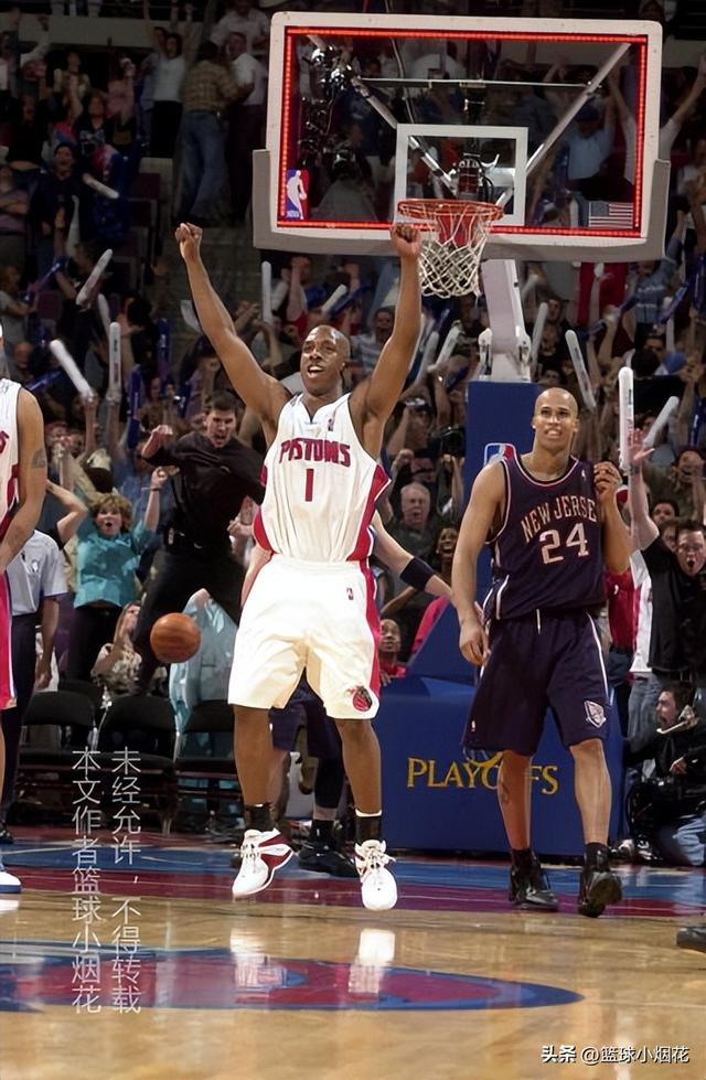 活塞主场击败奇才，取得三连胜的简单介绍