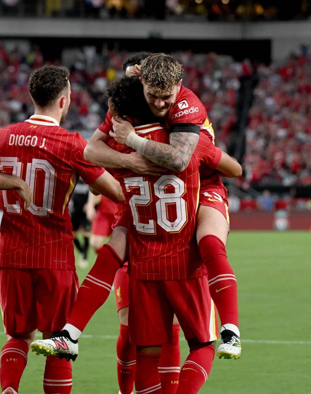 包含韩国力克法国，萨拉赫绝境逆转的词条