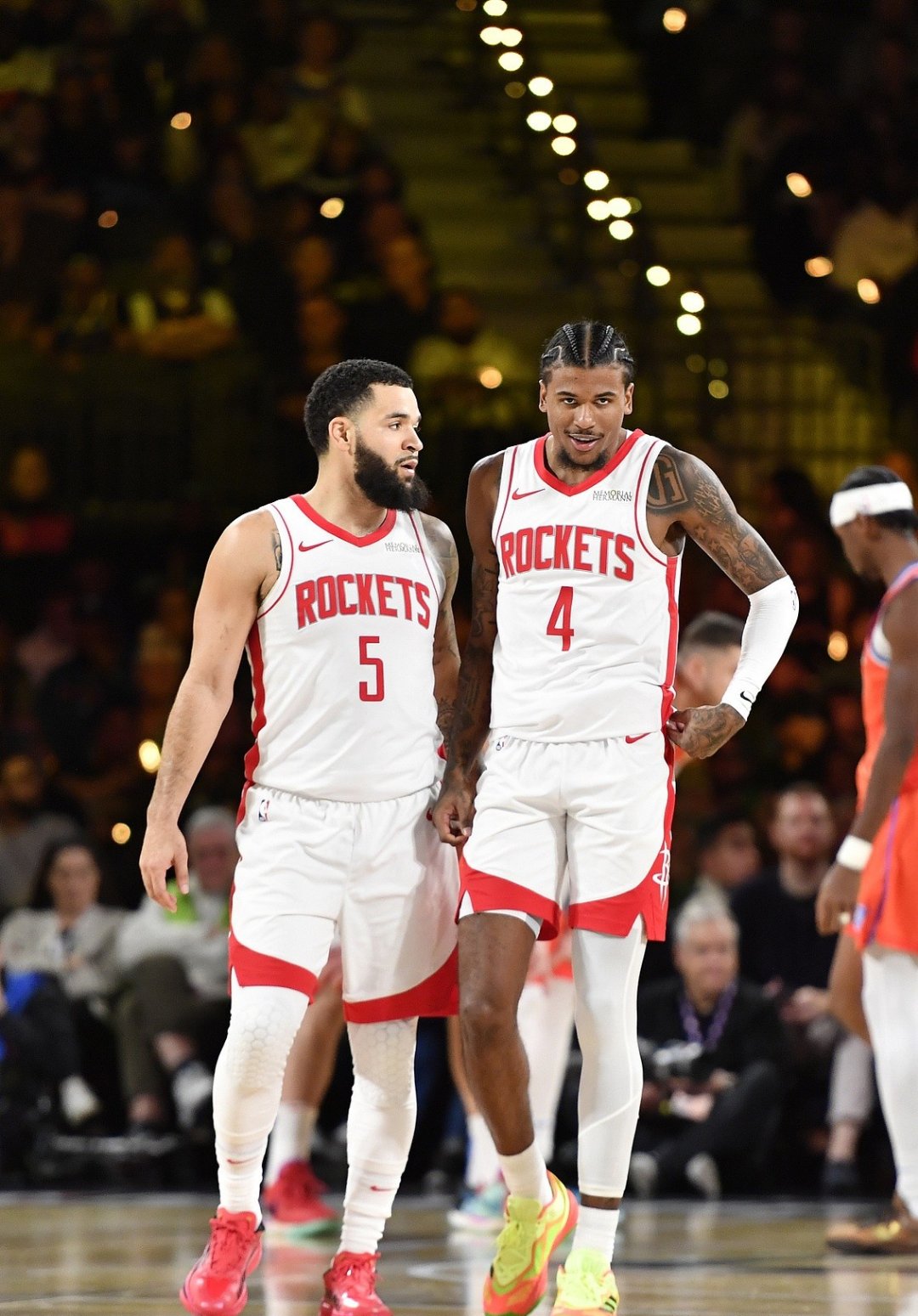 关于热火轻取爵士，范弗利特带队取胜的信息