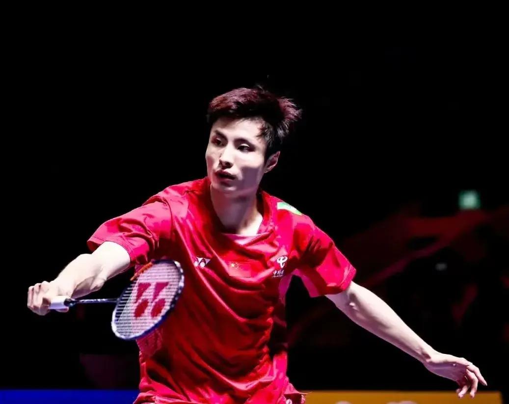 日本队翻盘丹麦队,石宇奇状态火热 日本队翻盘丹麦队,石宇奇状态火热