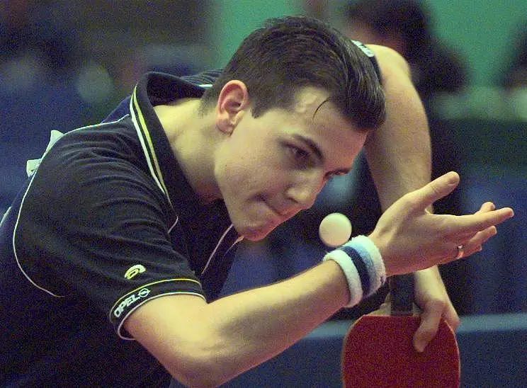 奥地利队力克日本队,波尔高光表现 奥地利队力克日本队,波尔高光表现