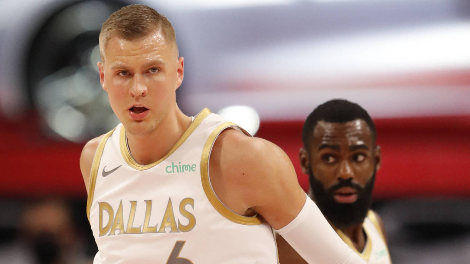 奥地利队力克日本队,波尔高光表现 奥地利队力克日本队,波尔高光表现